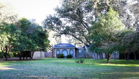 208 S Winston Lane Castle Hills TX 78213