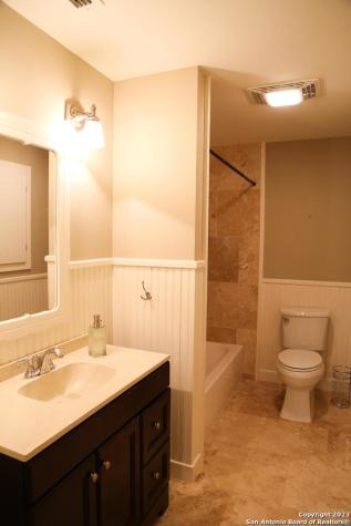208 S Winston Lane Castle Hills TX 78213