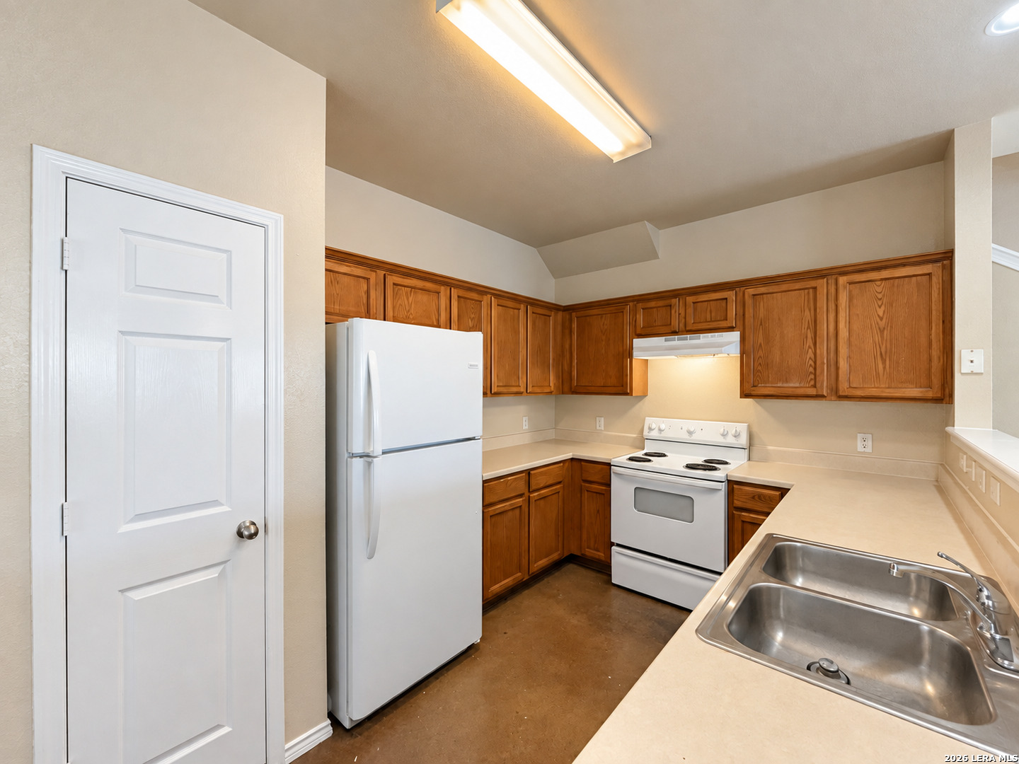 5734 Golf Heights San Antonio TX 78244