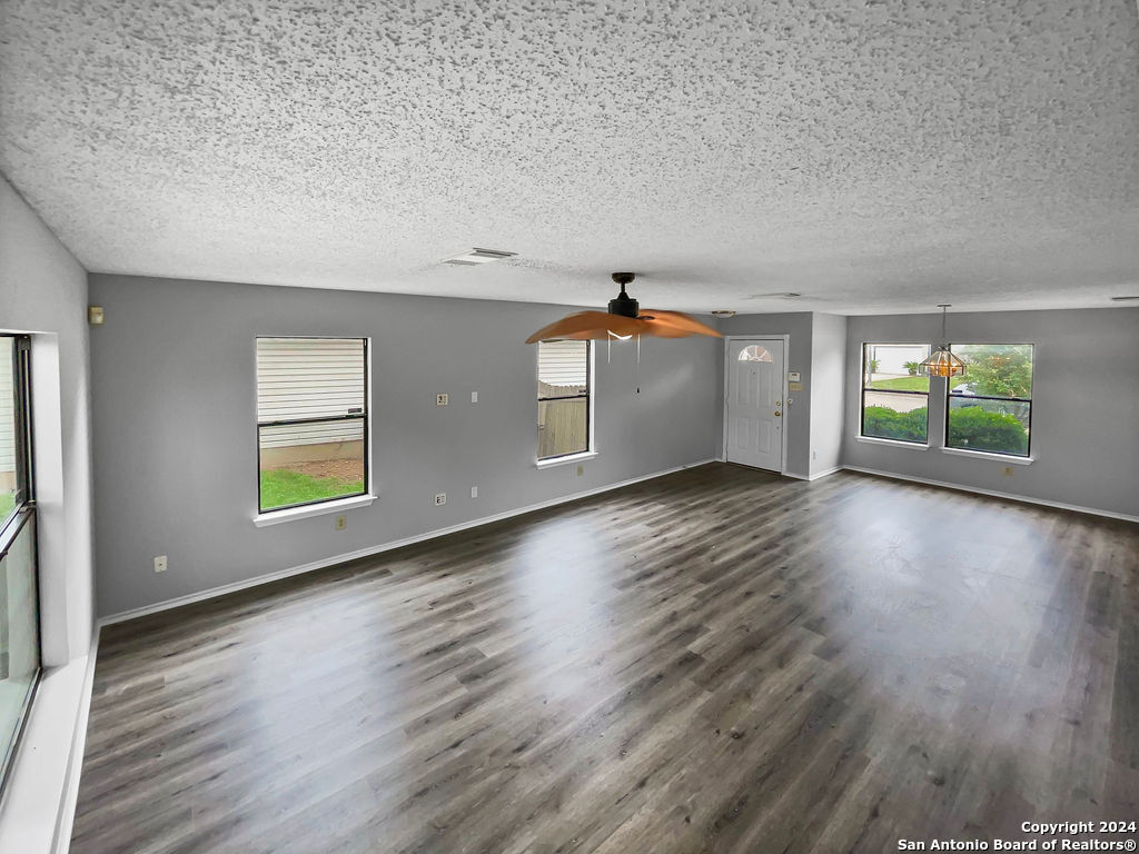 9731 Bronson Creek San Antonio TX 78251