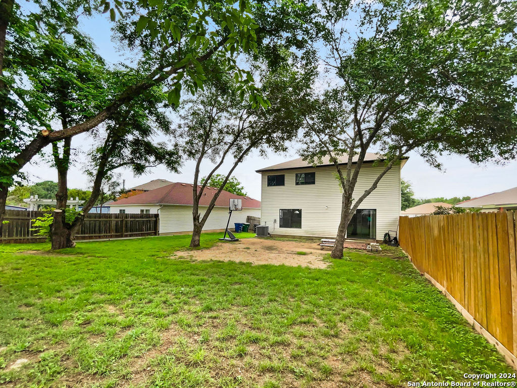 9731 Bronson Creek San Antonio TX 78251