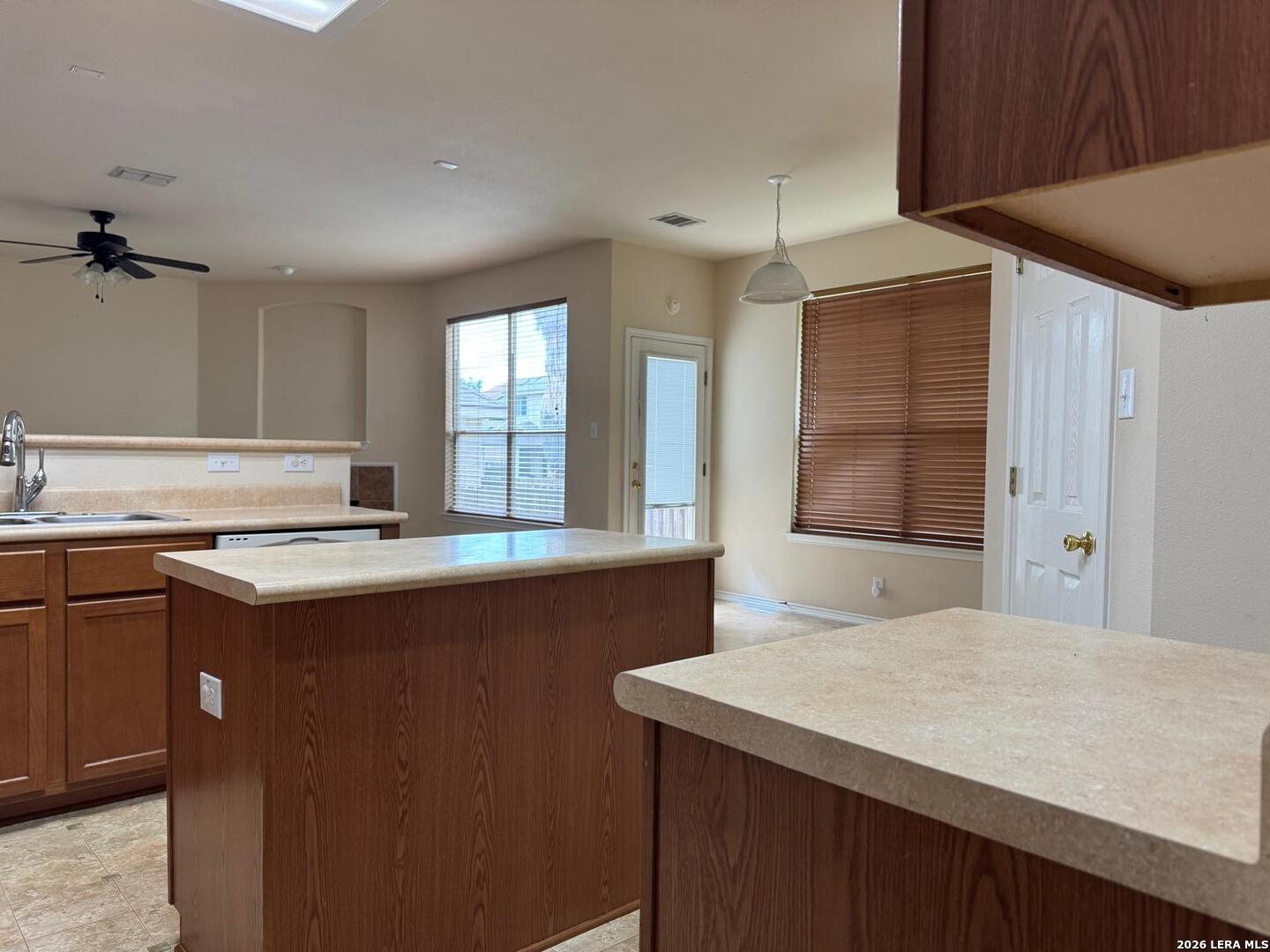 4526 Darien Vista San Antonio TX 78247