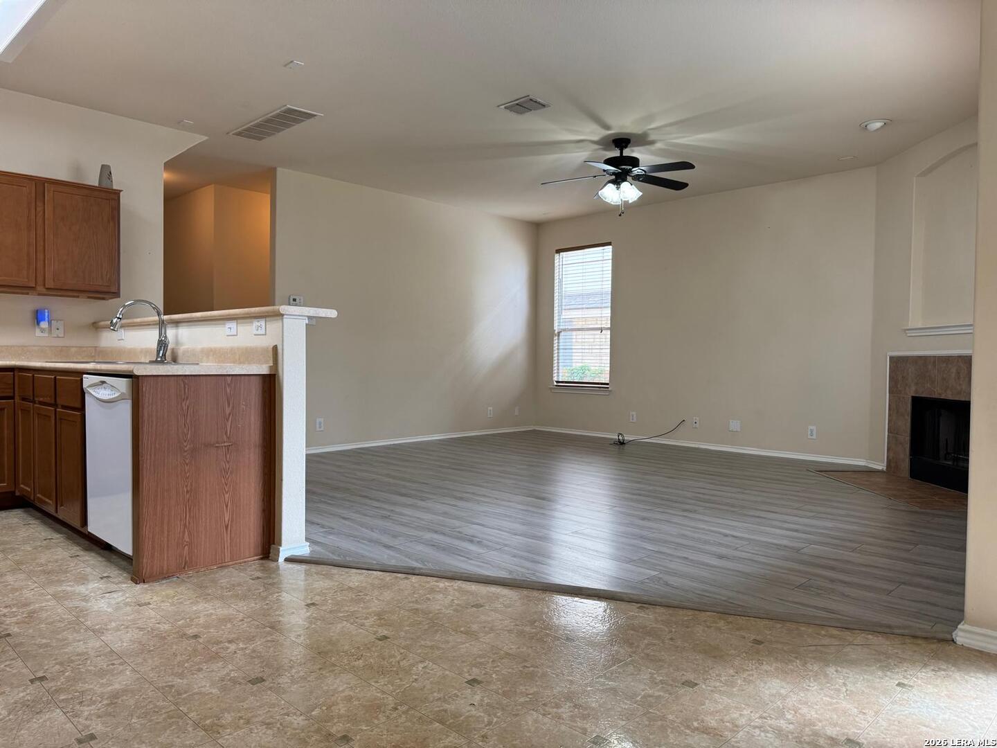 4526 Darien Vista San Antonio TX 78247