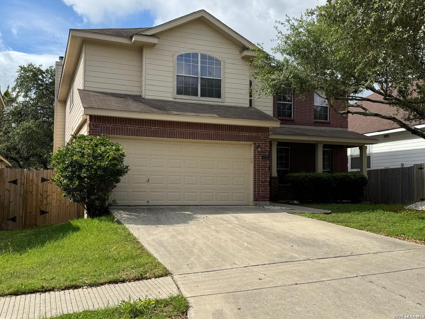 4526 Darien Vista San Antonio TX 78247