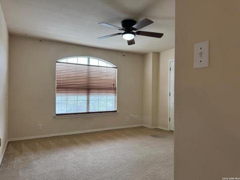 4526 Darien Vista San Antonio TX 78247