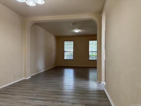 4526 Darien Vista San Antonio TX 78247