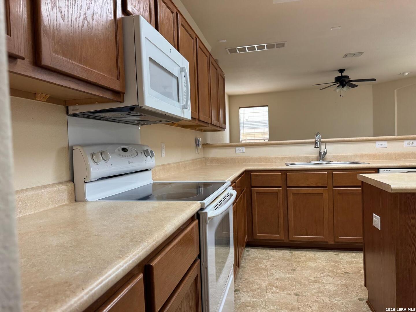 4526 Darien Vista San Antonio TX 78247
