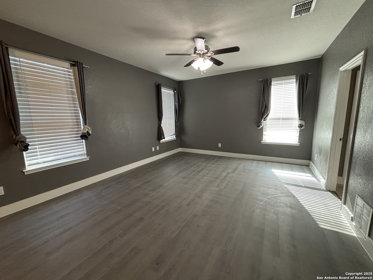 9106 Canter Horse San Antonio TX 78254