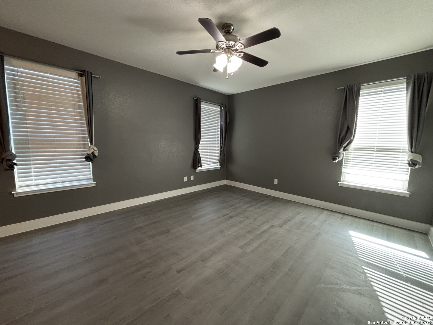 9106 Canter Horse San Antonio TX 78254