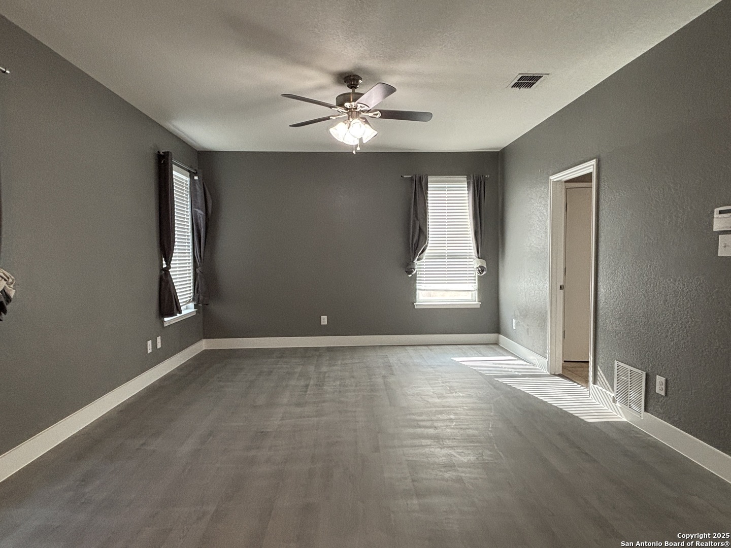 9106 Canter Horse San Antonio TX 78254