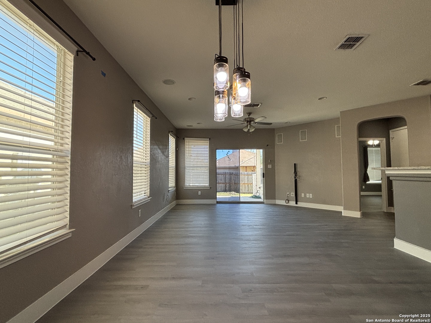 9106 Canter Horse San Antonio TX 78254