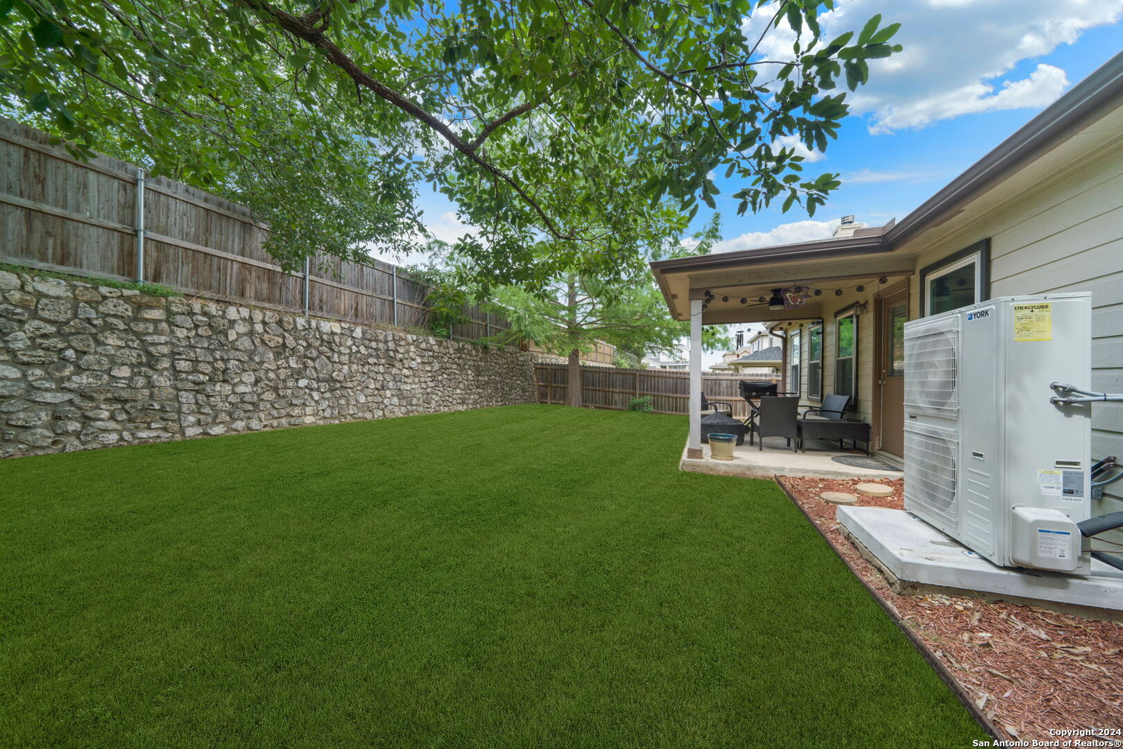 232 N Willow Way Cibolo TX 78108