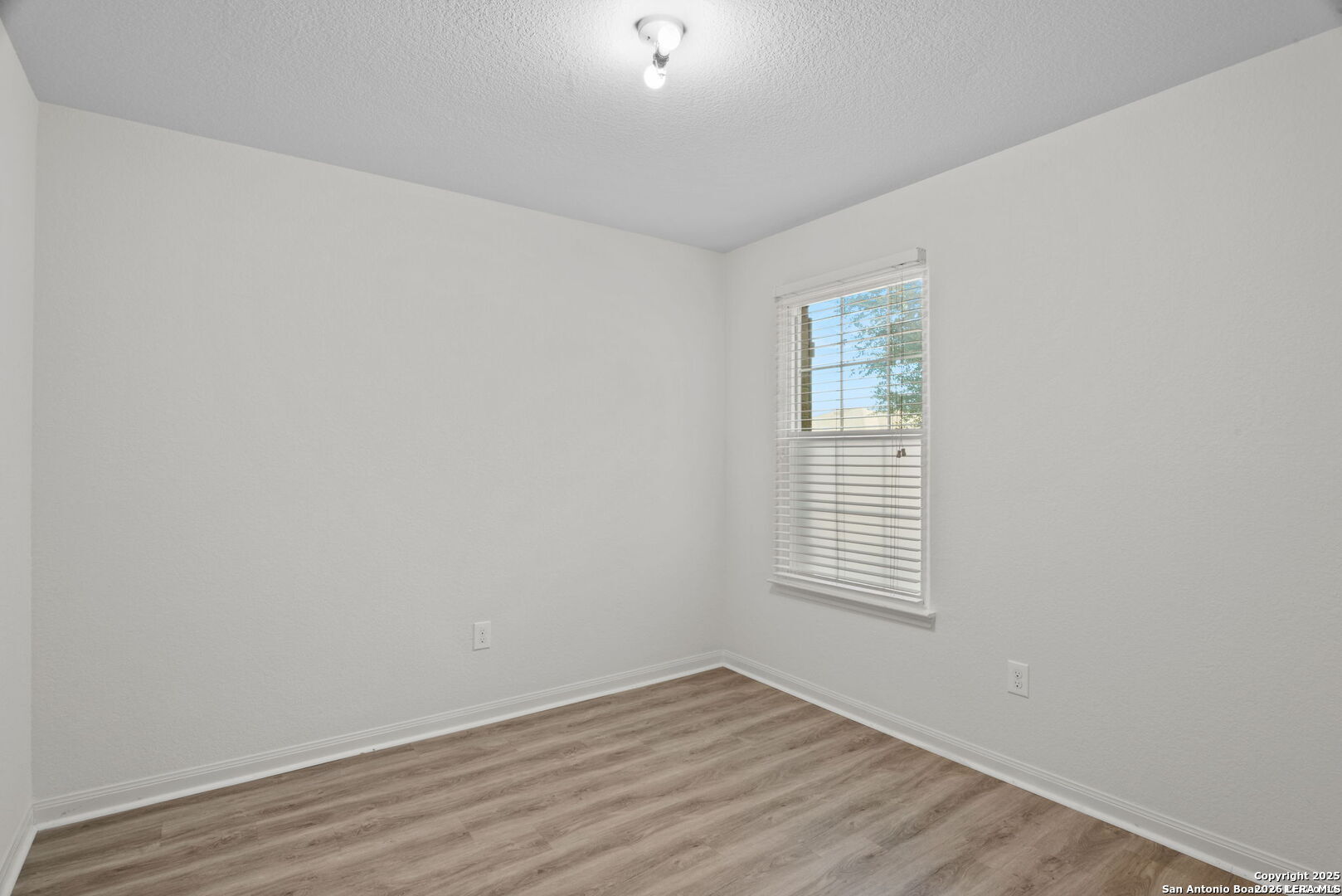 5503 Chase Canyon San Antonio TX 78252