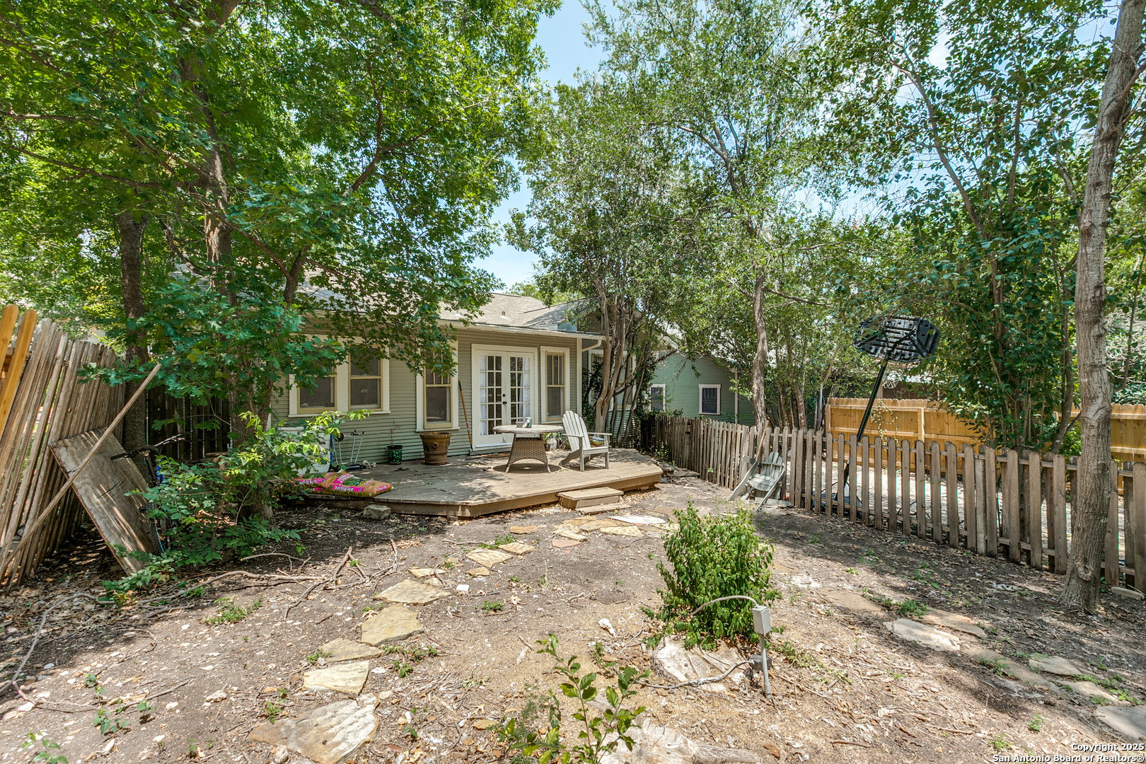 110 Eaton Alamo Heights TX 78209