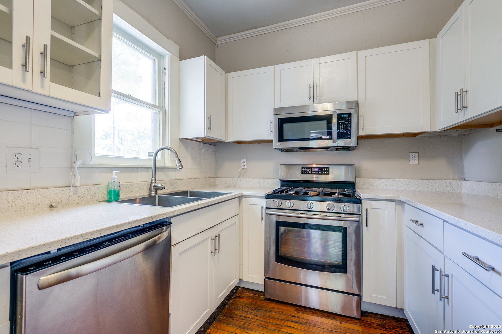 110 Eaton Alamo Heights TX 78209