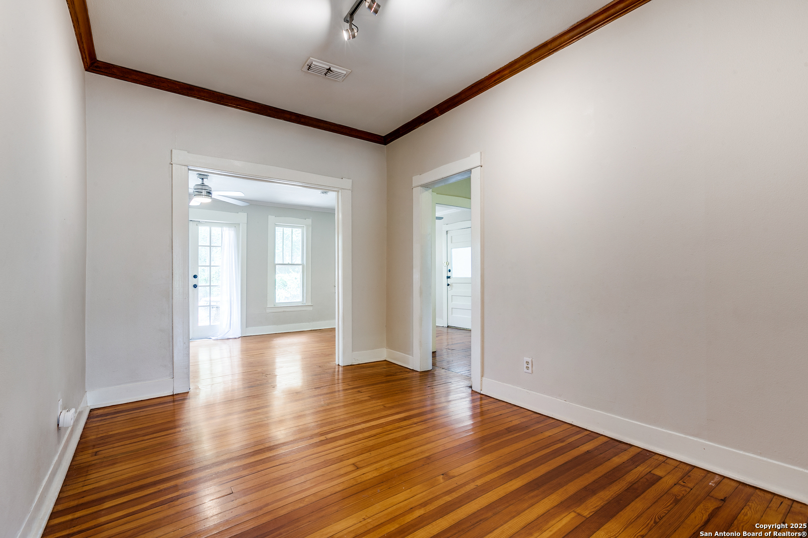 110 Eaton Alamo Heights TX 78209