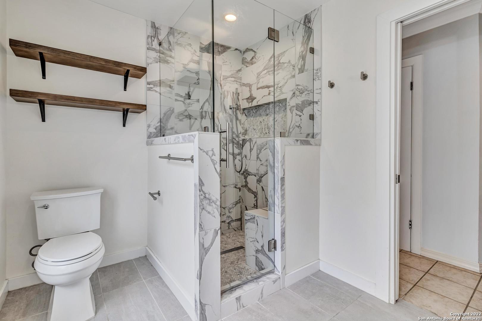 112 Cloverleaf Avenue Alamo Heights TX 78209