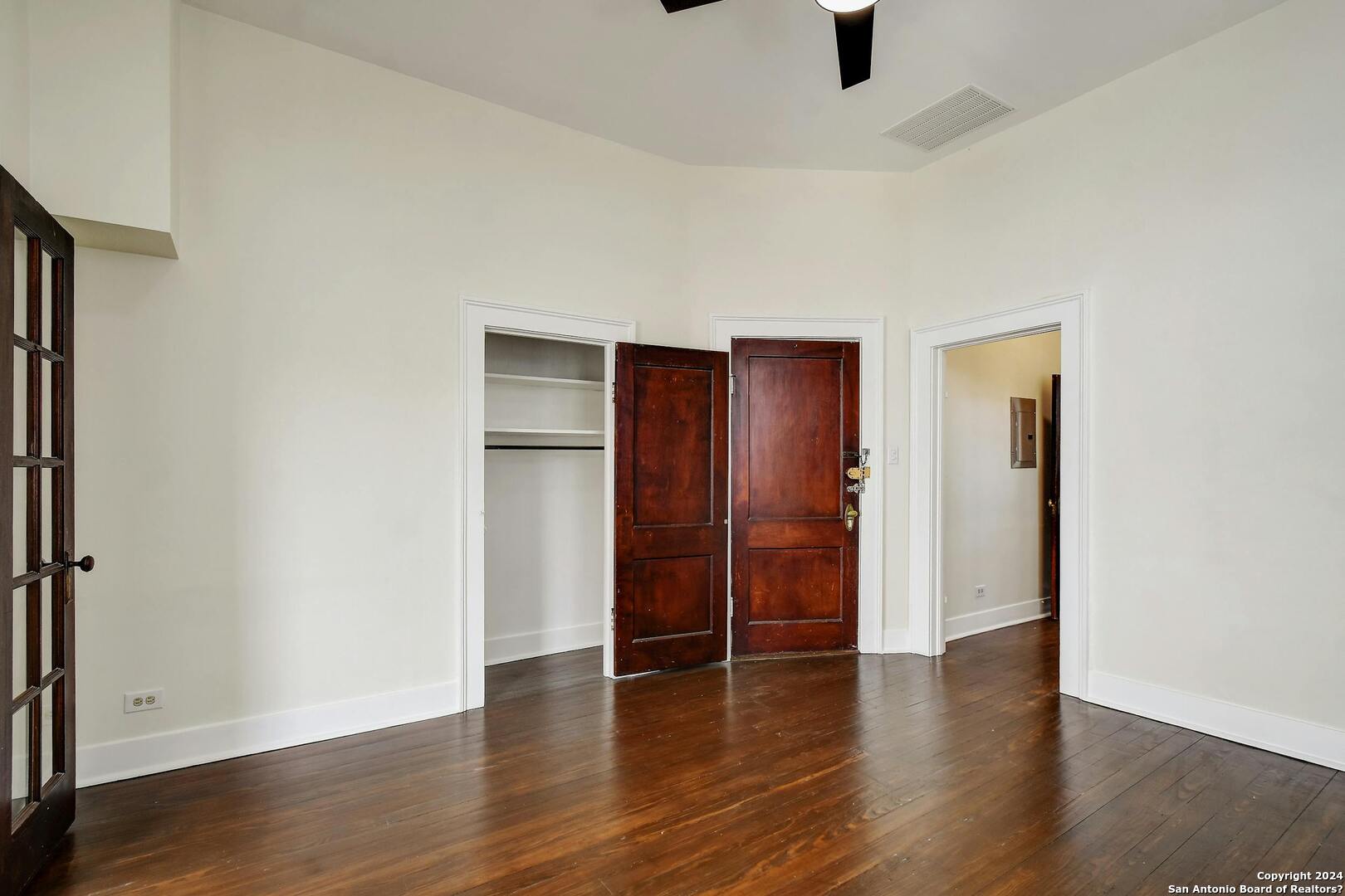 423 W Woodlawn Avenue San Antonio TX 78212