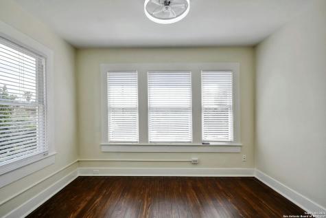 423 W Woodlawn Avenue San Antonio TX 78212