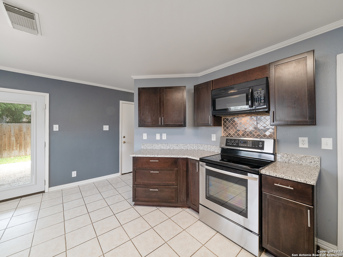 7 Apple Hills San Antonio TX 78238