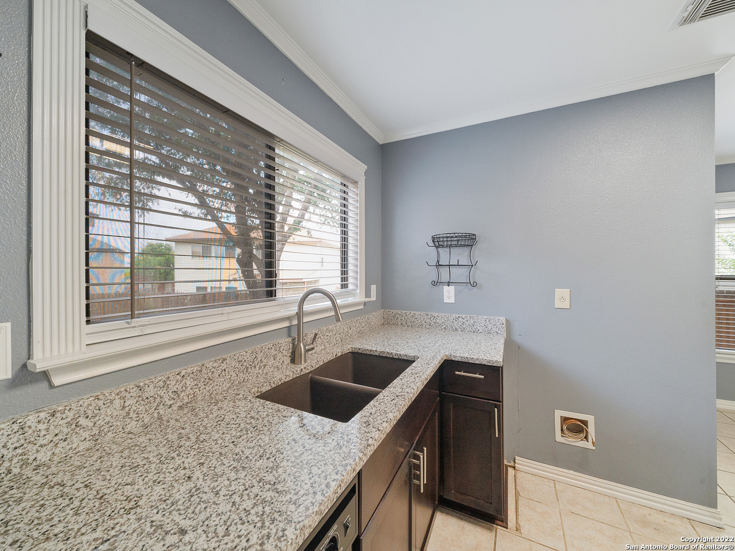 7 Apple Hills San Antonio TX 78238
