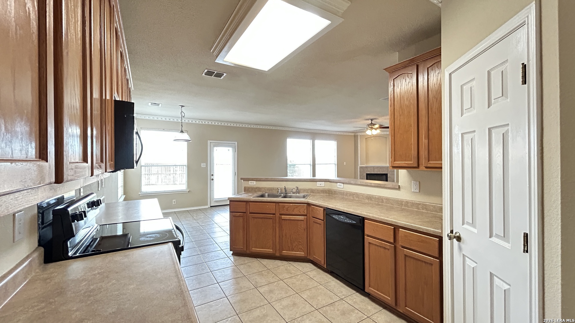 217 Crimson Tree Cibolo TX 78108