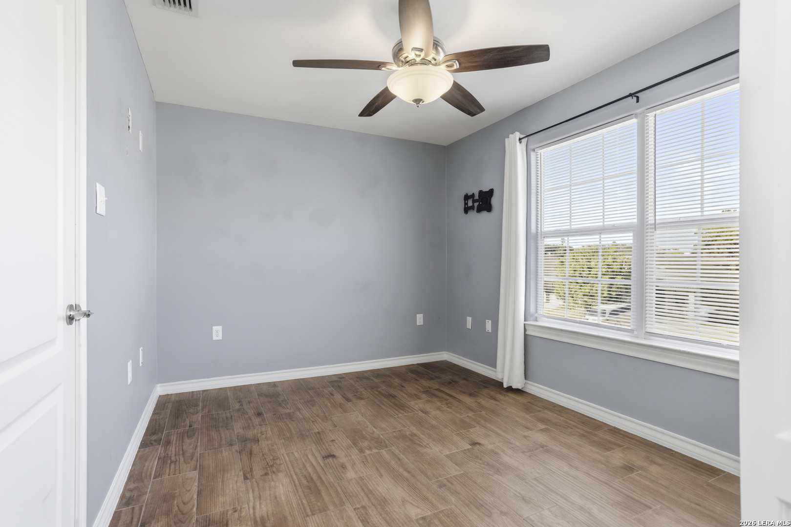 214 Allen Drive Laredo TX 78045