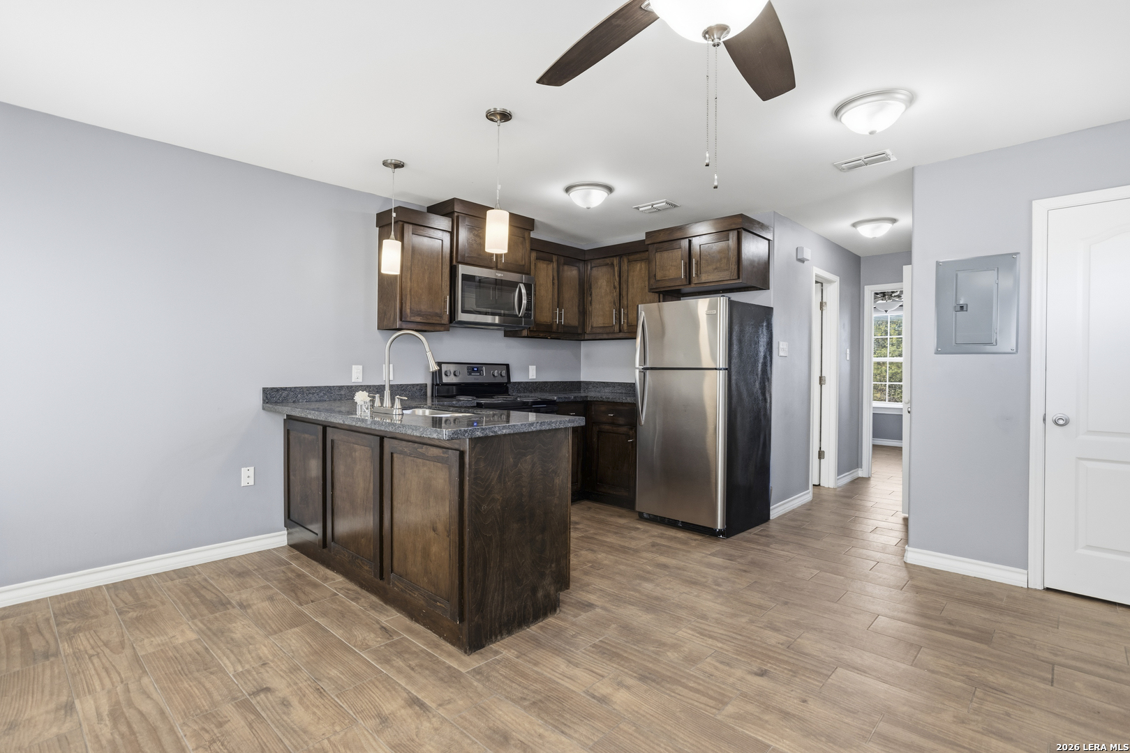 214 Allen Drive Laredo TX 78045