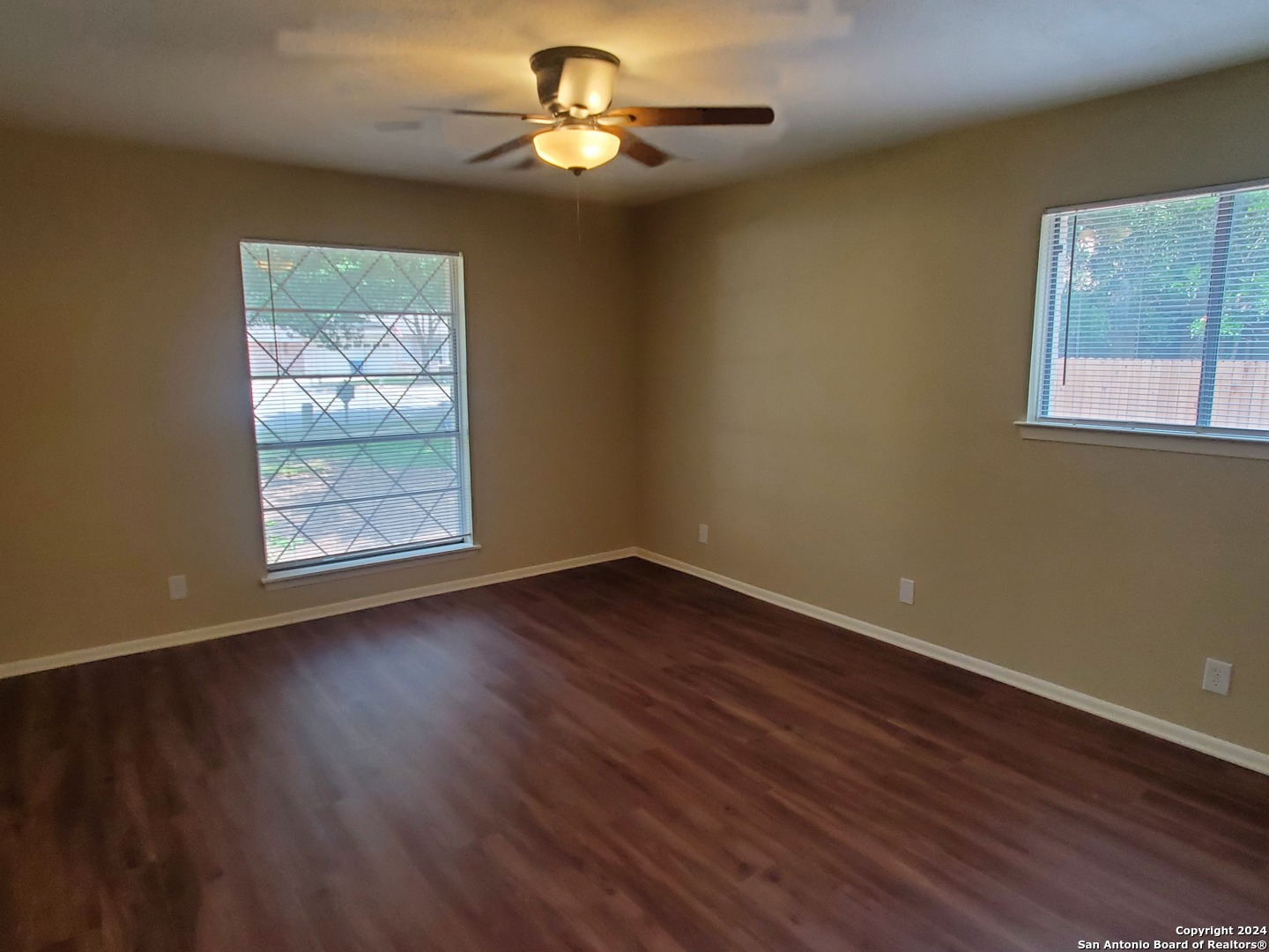4318 Windswept San Antonio TX 78217