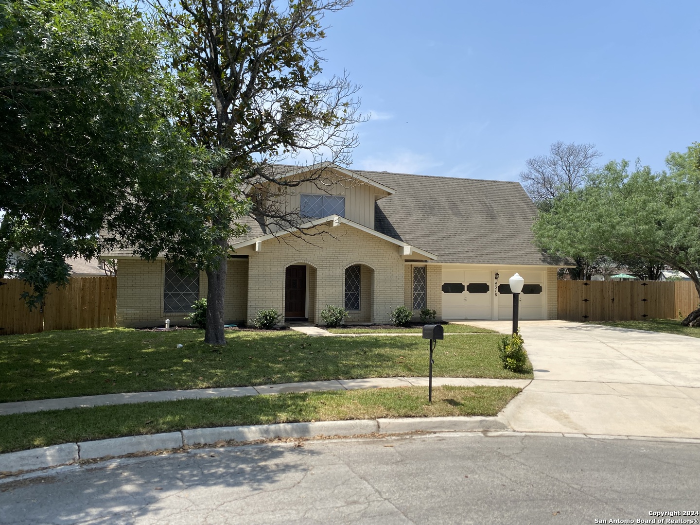 4318 Windswept San Antonio TX 78217