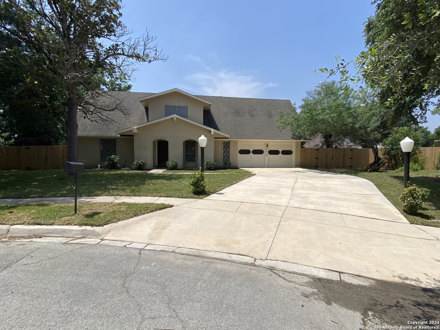 4318 Windswept San Antonio TX 78217