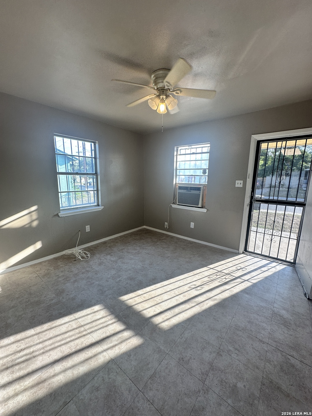 515 Clark San Antonio TX 78210