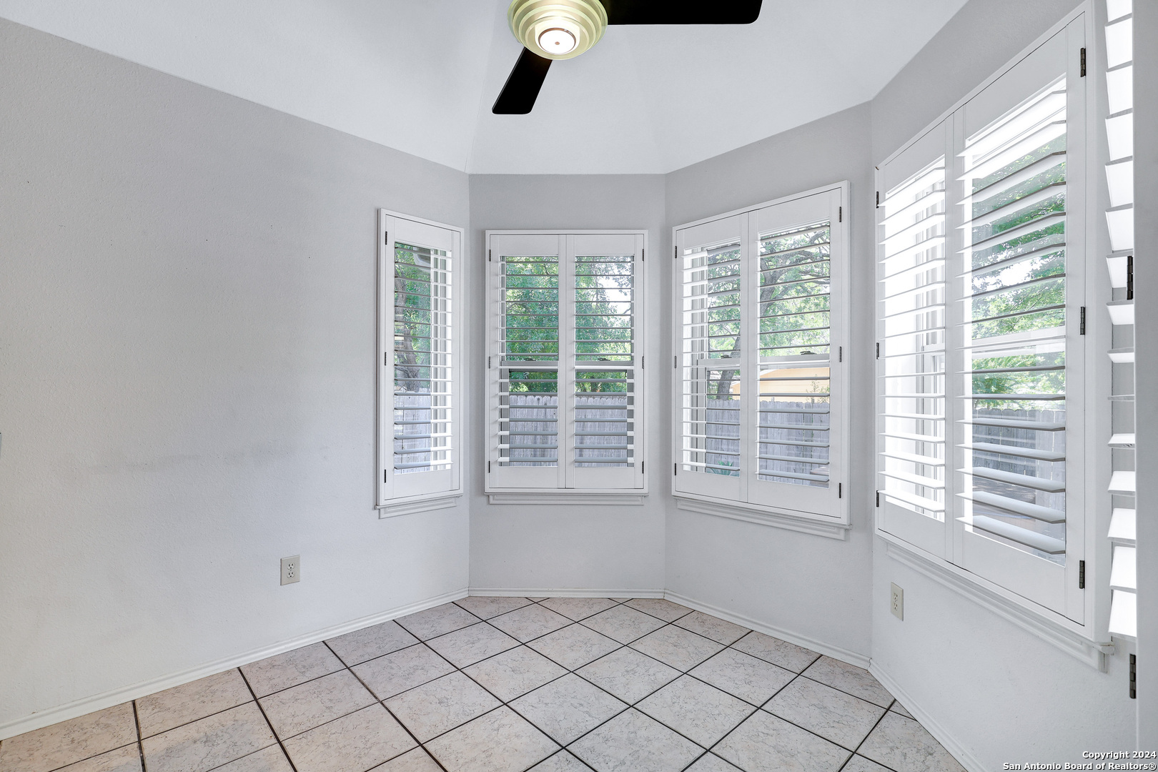9511 Bonny Bridge San Antonio TX 78240