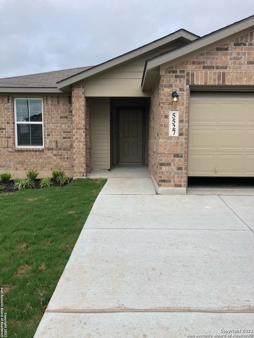 5527 Soothing Water San Antonio TX 78244