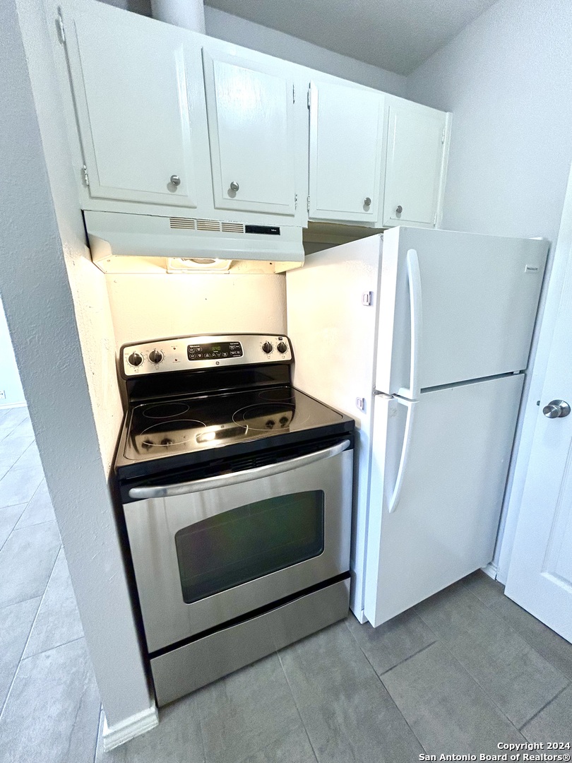 643 W Summit Avenue San Antonio TX 78212