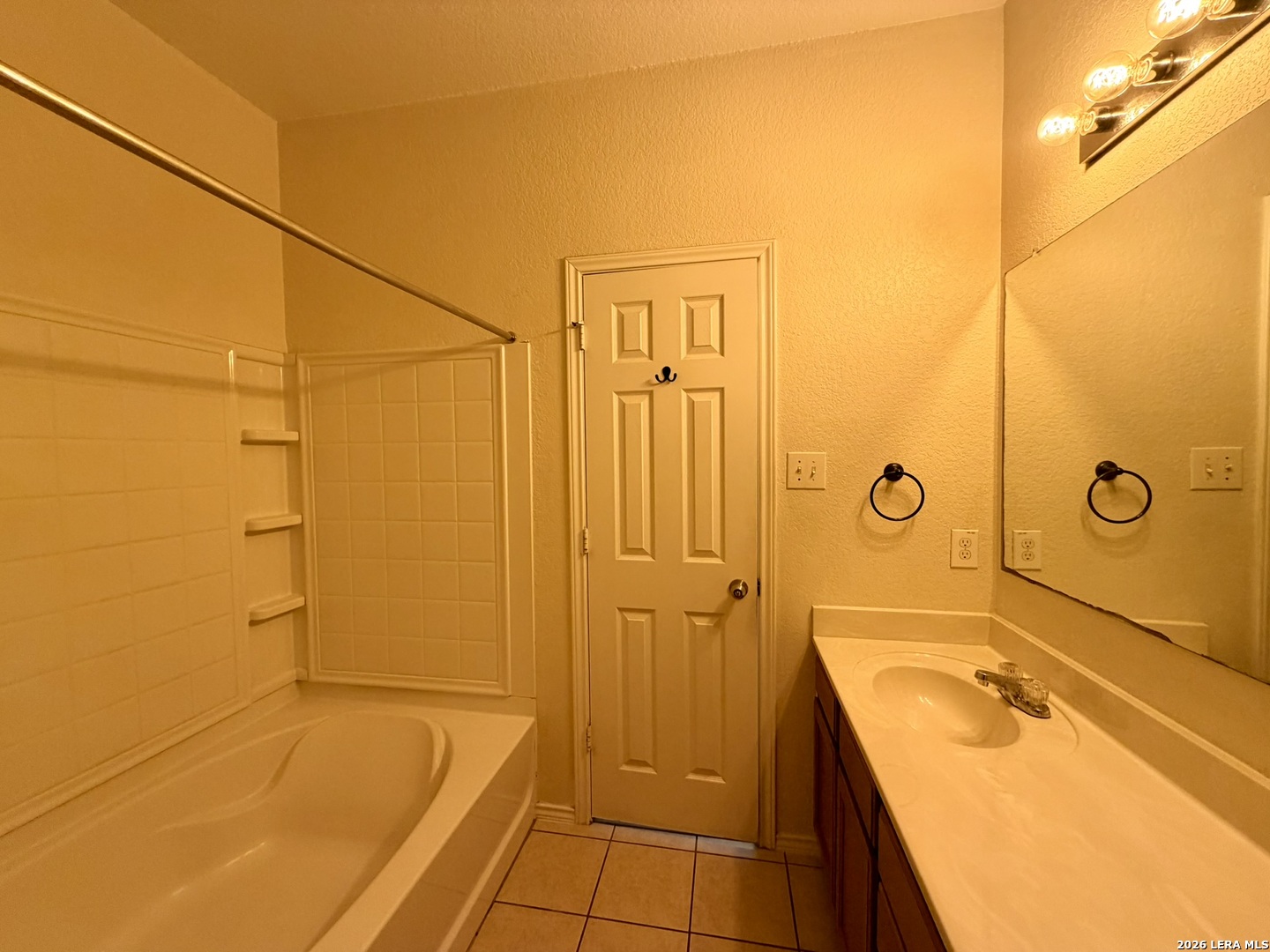 8103 Silver Grove San Antonio TX 78254
