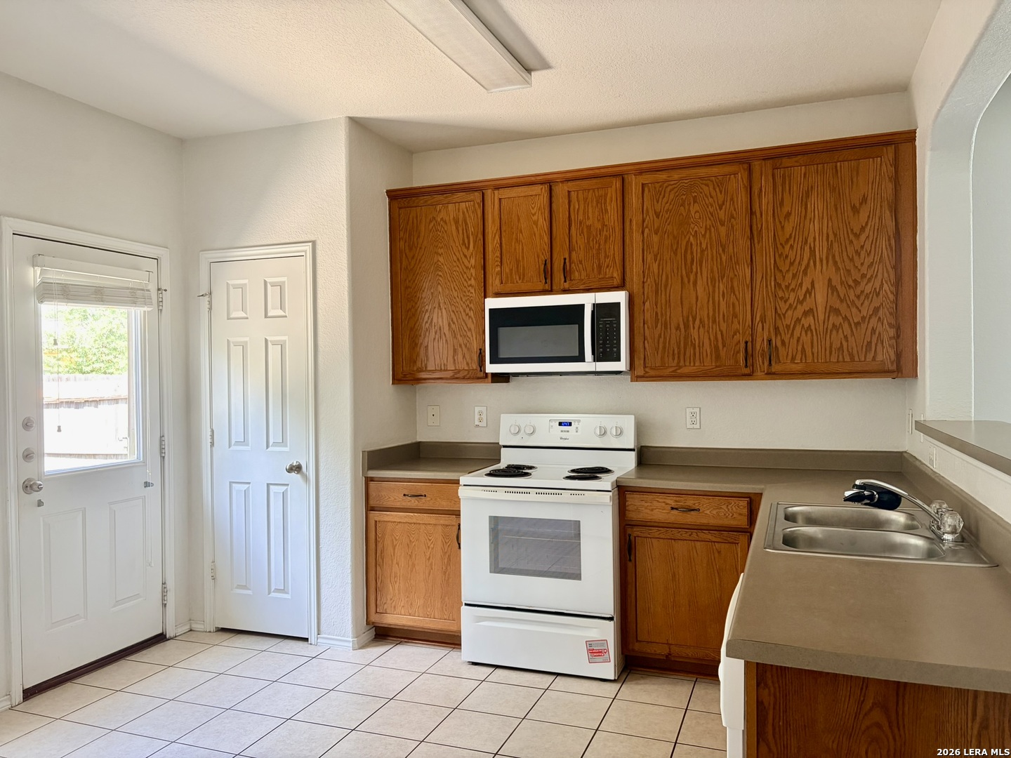 8103 Silver Grove San Antonio TX 78254