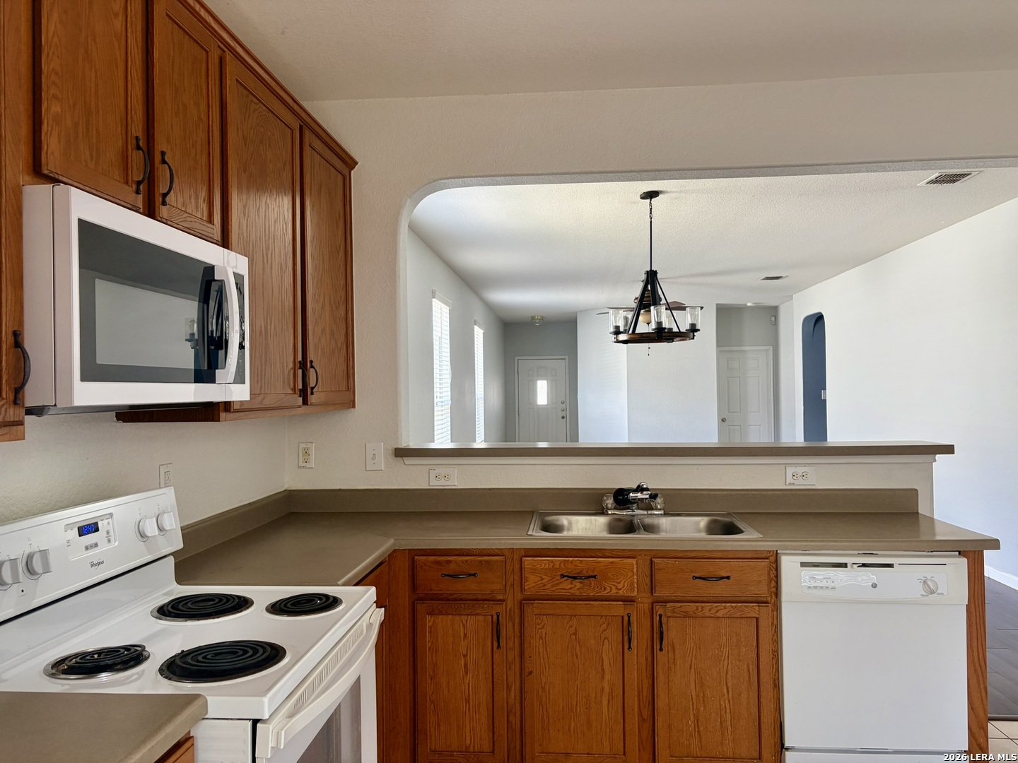 8103 Silver Grove San Antonio TX 78254