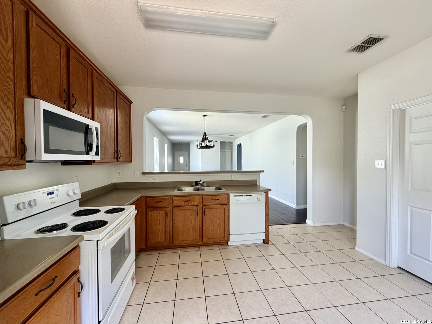8103 Silver Grove San Antonio TX 78254