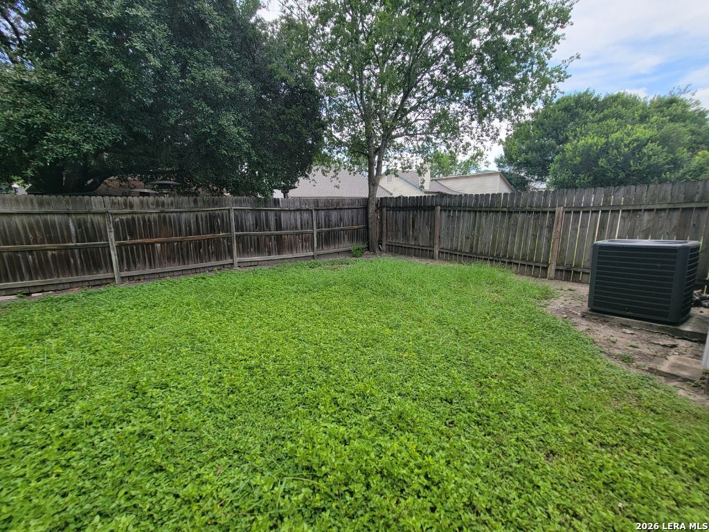 2438 Encino Cedros San Antonio TX 78259