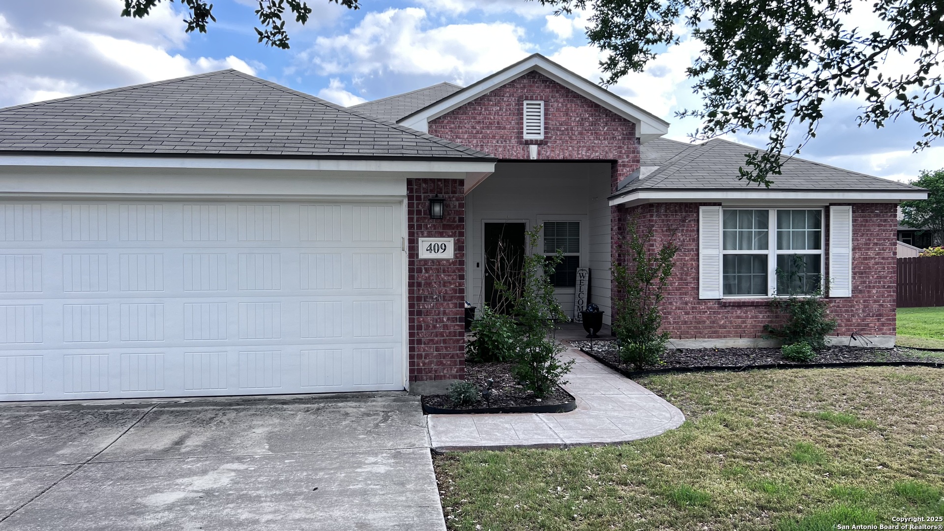409 Carrick Court Cibolo TX 78108