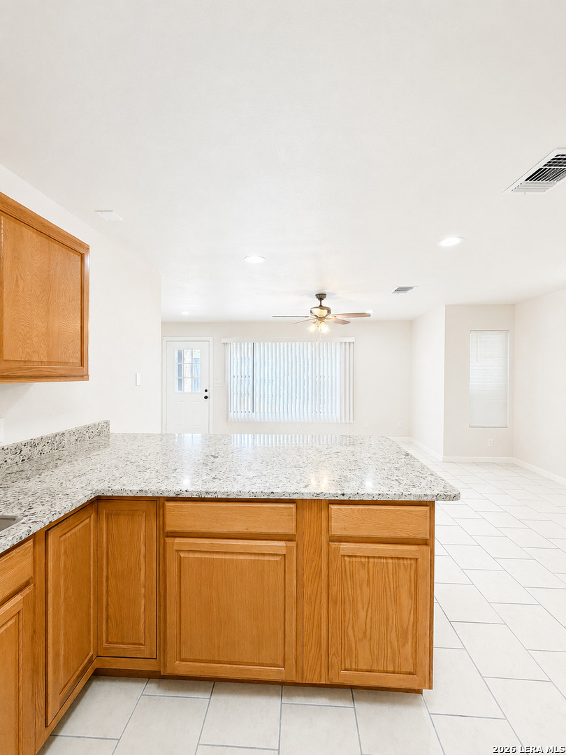 7234 Coral Springs San Antonio TX 78250