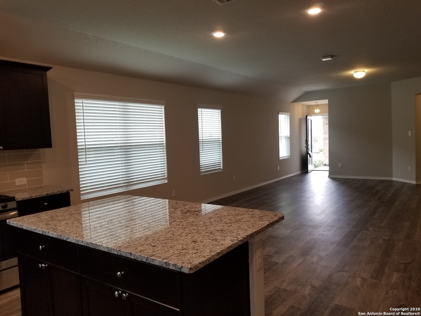 10403 Midsummer Meadow Converse TX 78109