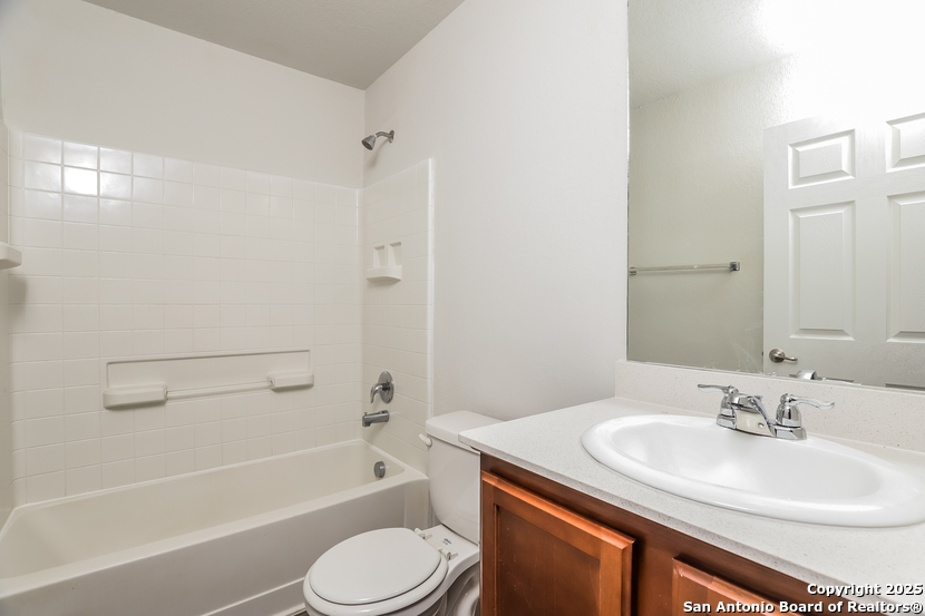 10542 Goose Way San Antonio TX 78224