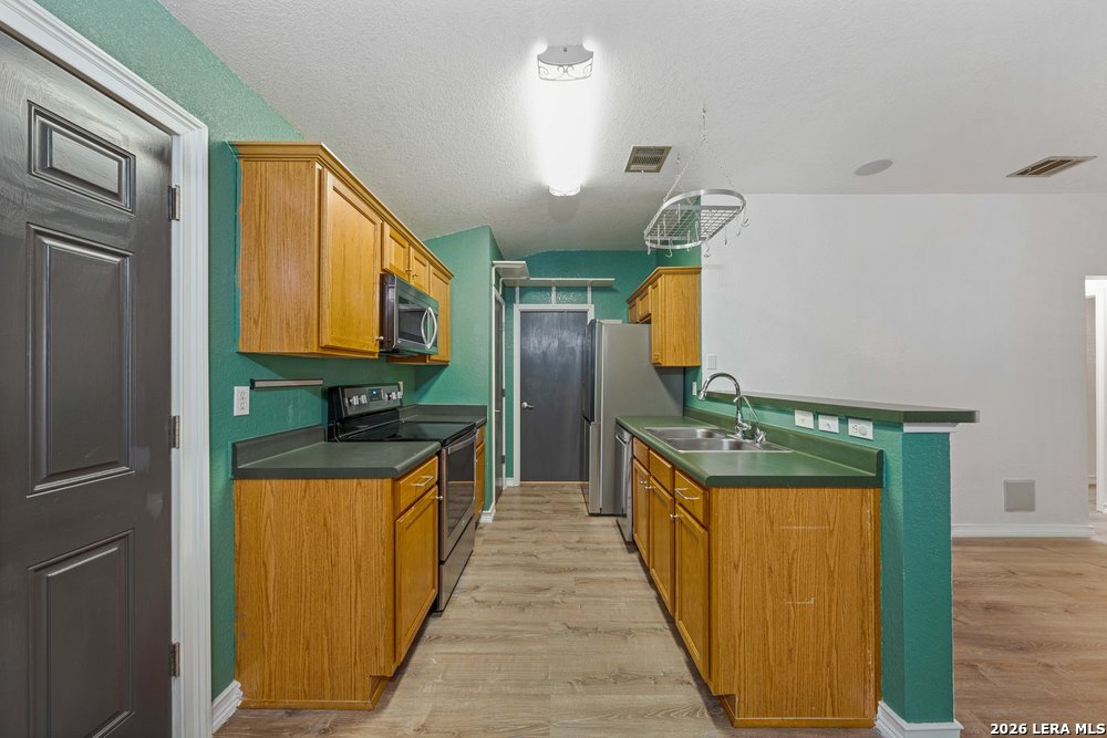 719 Eagle Trail San Antonio TX 78227