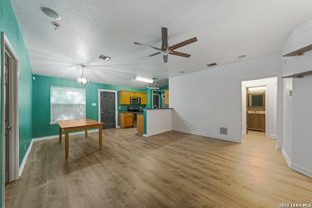 719 Eagle Trail San Antonio TX 78227