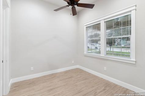 291 S East Avenue New Braunfels TX 78130