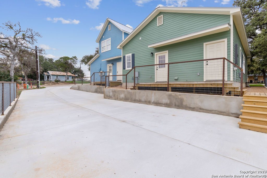 291 S East Avenue New Braunfels TX 78130