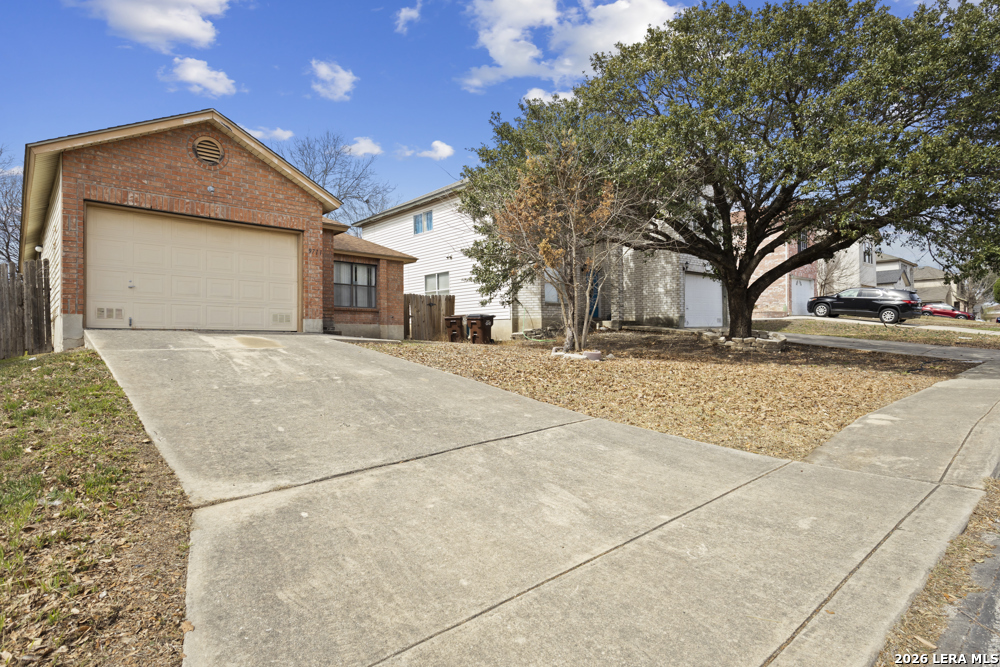 9711 Arcade Ridge San Antonio TX 78239