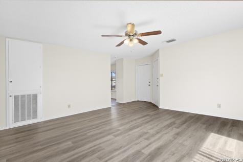 9711 Arcade Ridge San Antonio TX 78239